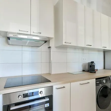 Superb 2 Bedroom Flat With Balcony Near La Croisette * 칸느